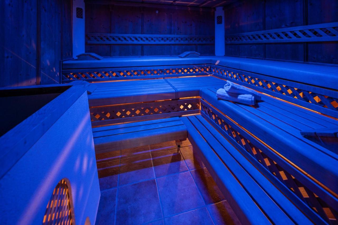 Hotel Preishof Kirchham Extérieur photo
